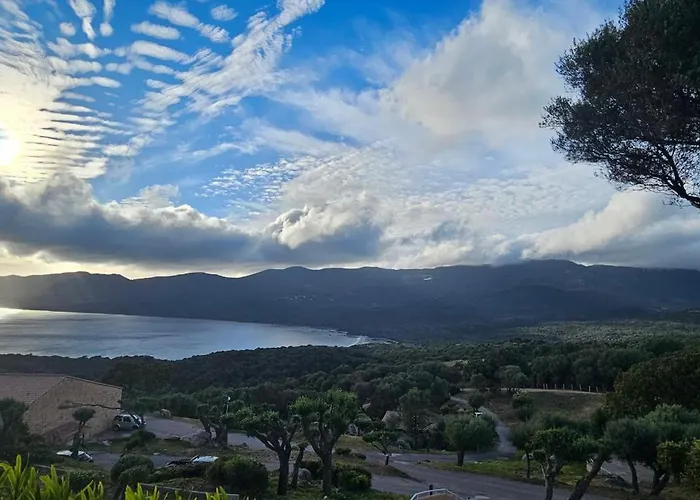 Mini Caseddu T2, Piscine & Vue Mer, Alba Rossa N11 Prázdninový dům Serra-di-Ferro (Corsica)